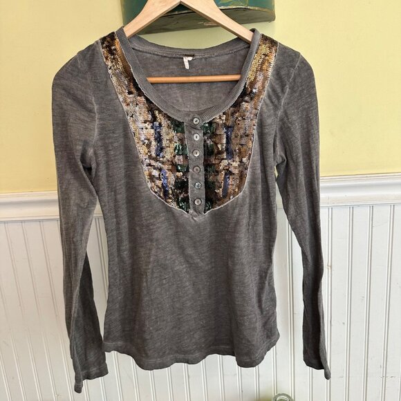 Free People Gray Long Sleeve Sequin Button-Down Womens Top - Picture 1 of 6
